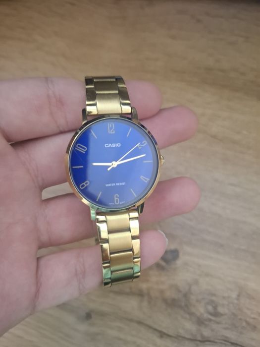 Механические часы CASIO, бу, женские