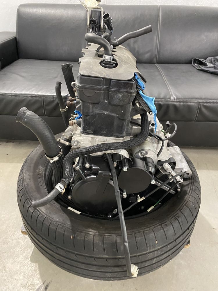 Suzuki GSXR-750 на части