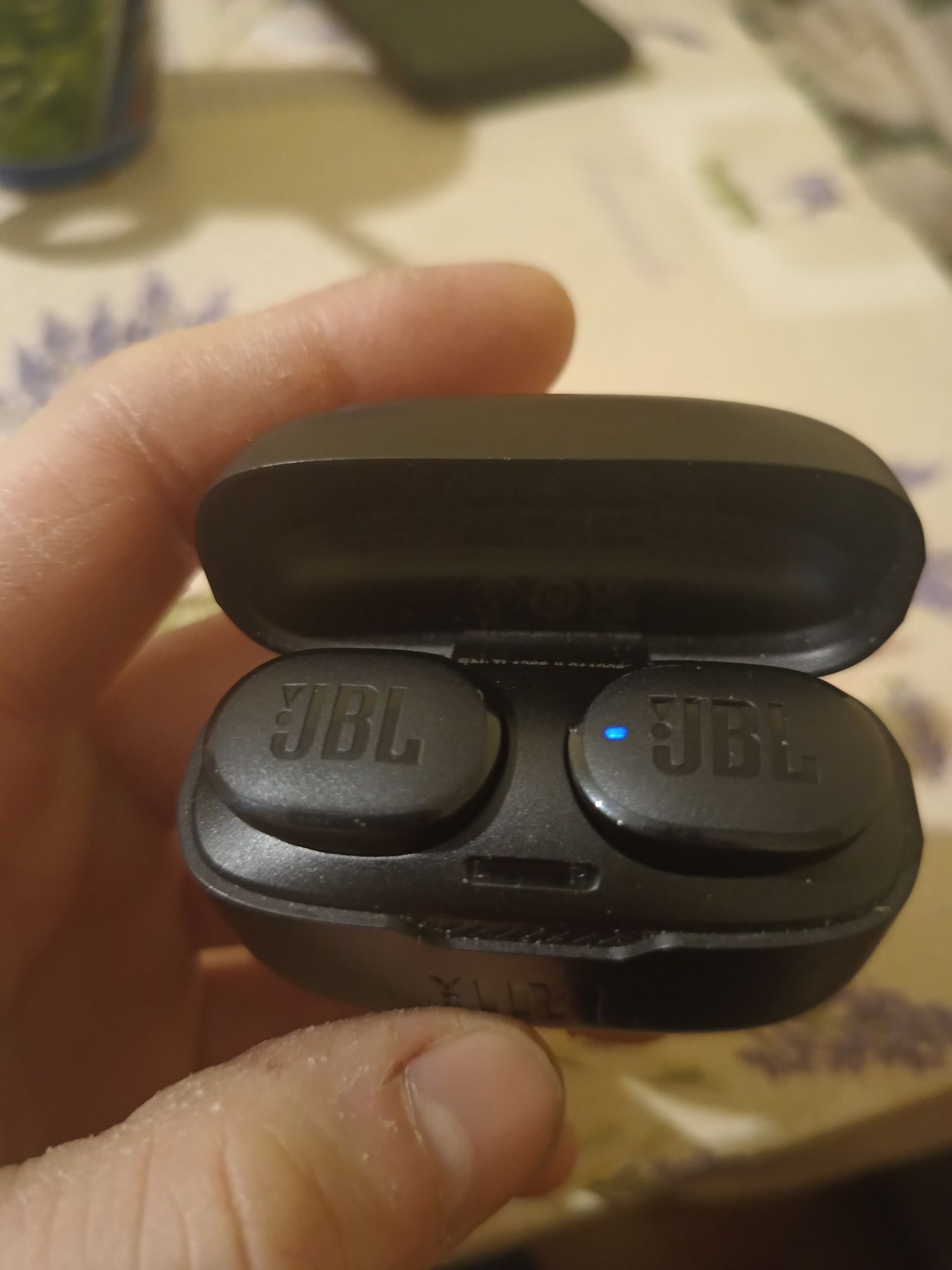 Căști bluetooth JBL Tune 130nc Tws