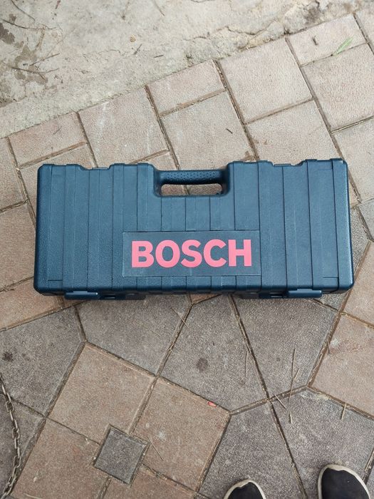 Flex BOSCH GWS 26-230 LVI de 2600 w că și nou
