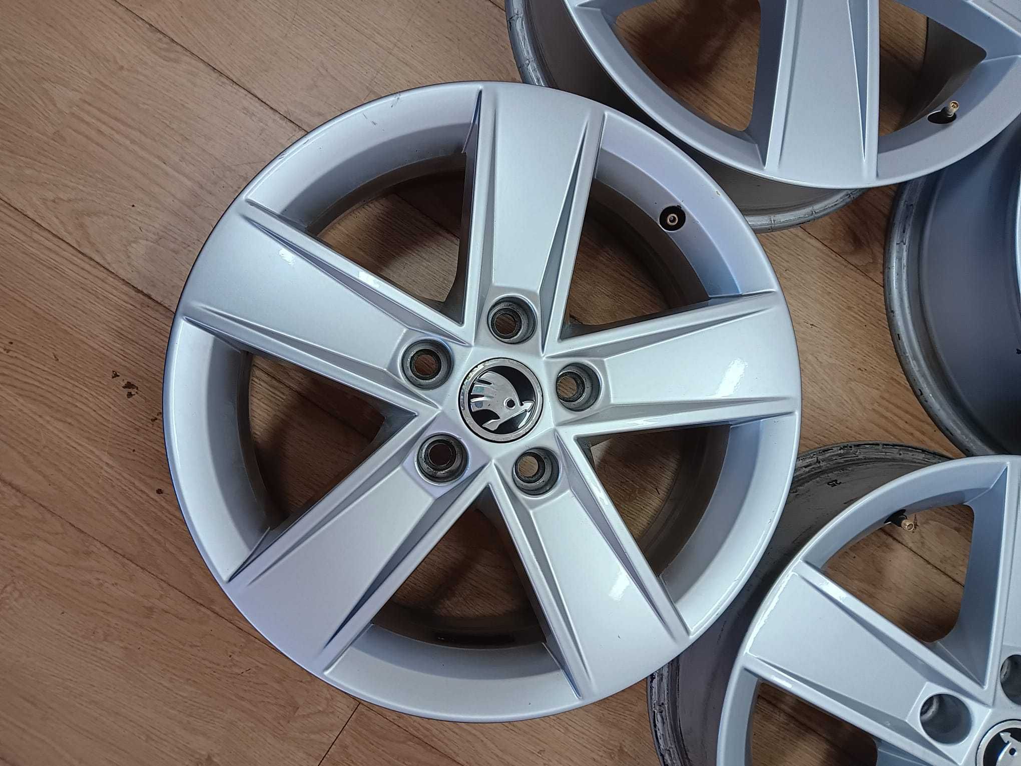 Jante 16 Skoda Octavia originale 5x112 Seat Leon 5E0601025M