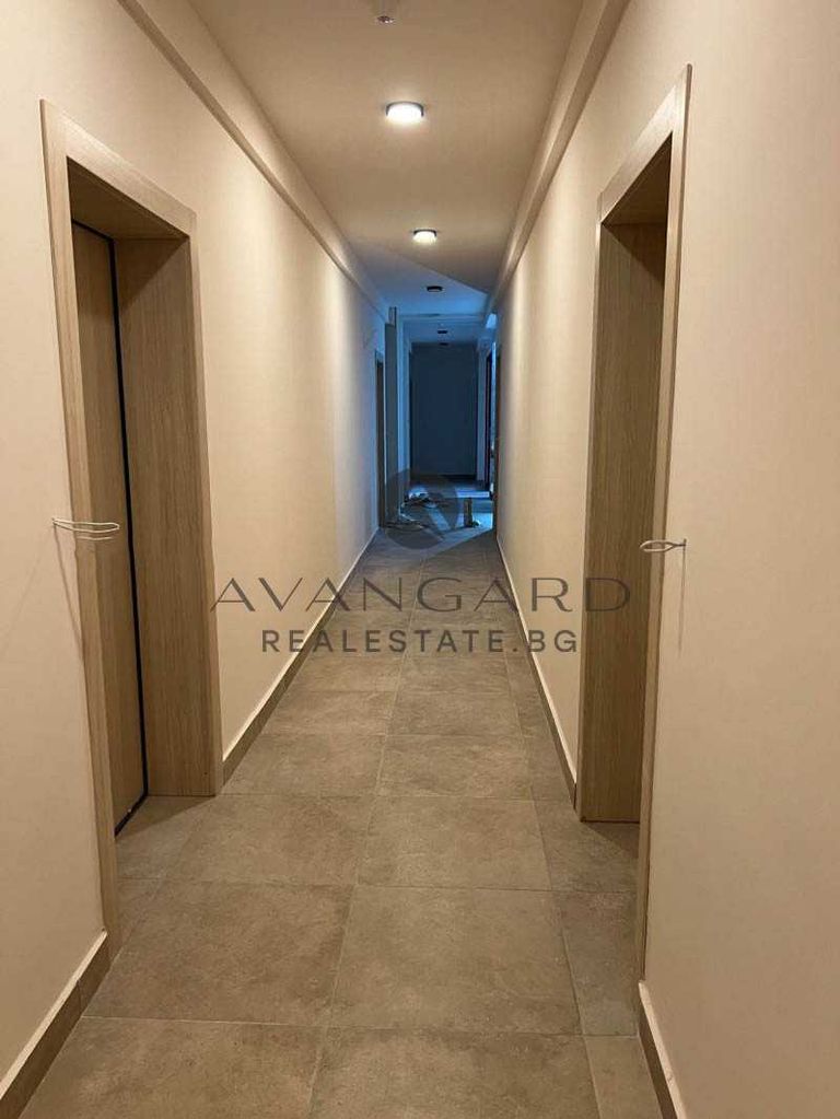 Продава се Многостаен апартамент в Пловдив, Тракия - 153 кв.м за 1680 €/кв.м - Снимка #8