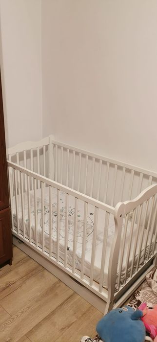 Pătuț copii aproape nou