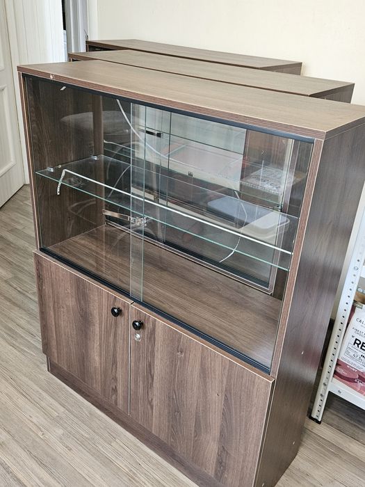 Шкаф пристенный 3 штуки