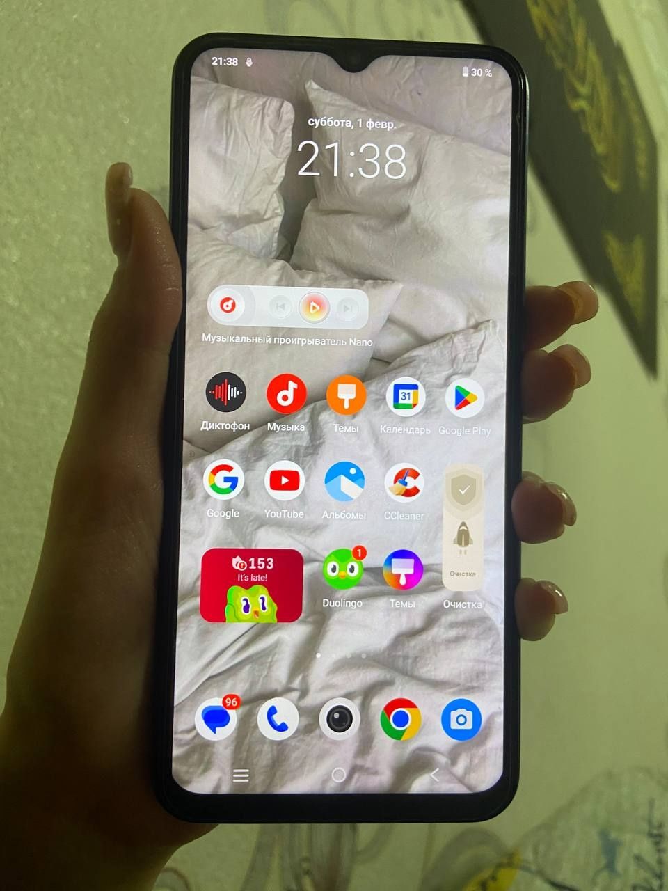 Продается Vivo Y35 черный