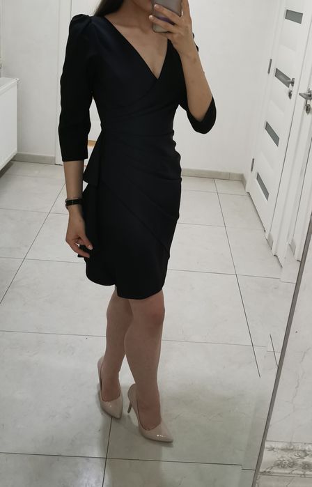 Vând rochie eleganta neagra