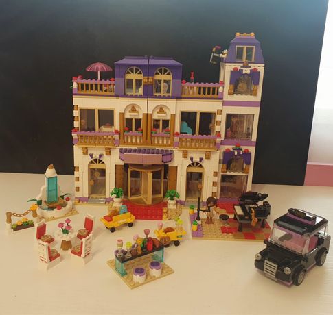Lego Heartlake Grand Hotel