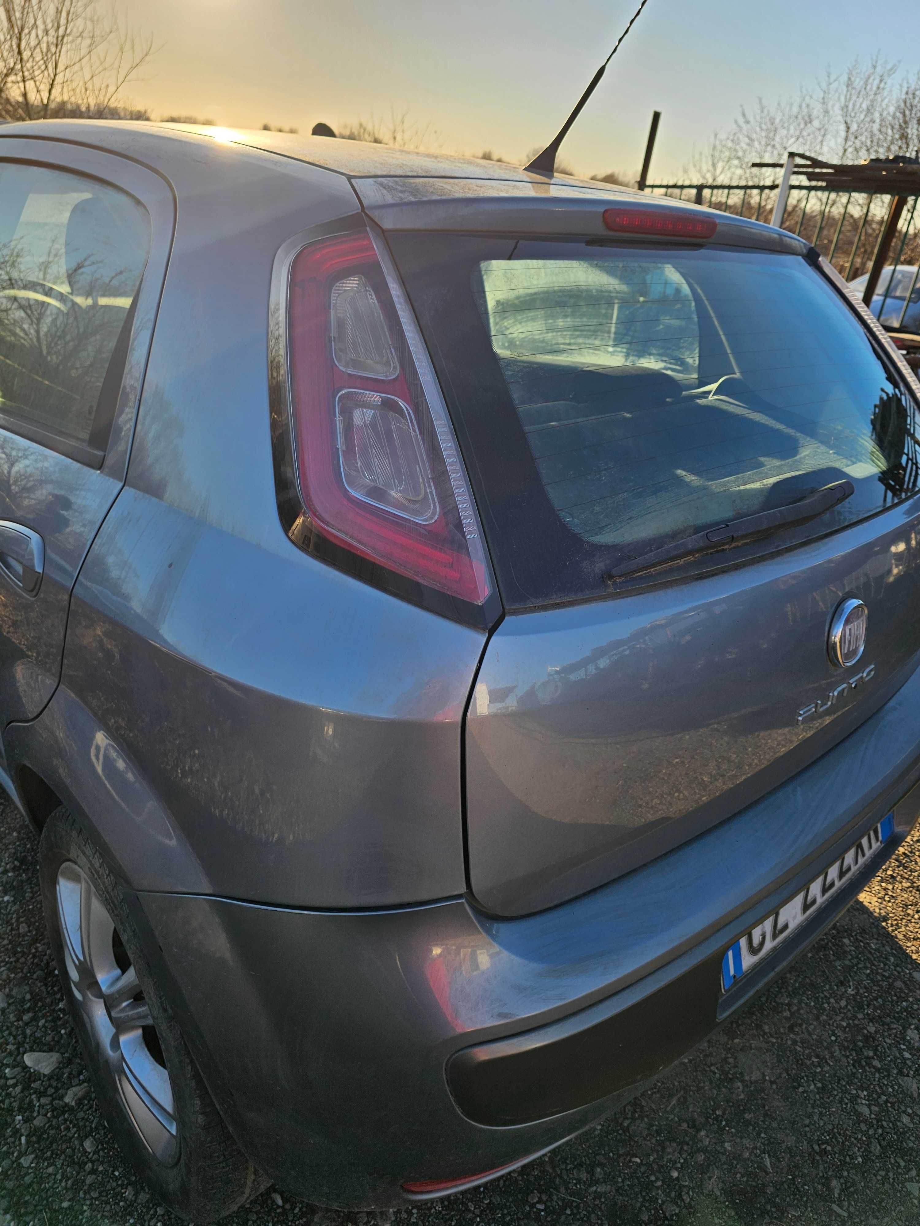 Dezmembrez fiat punto evo 2013