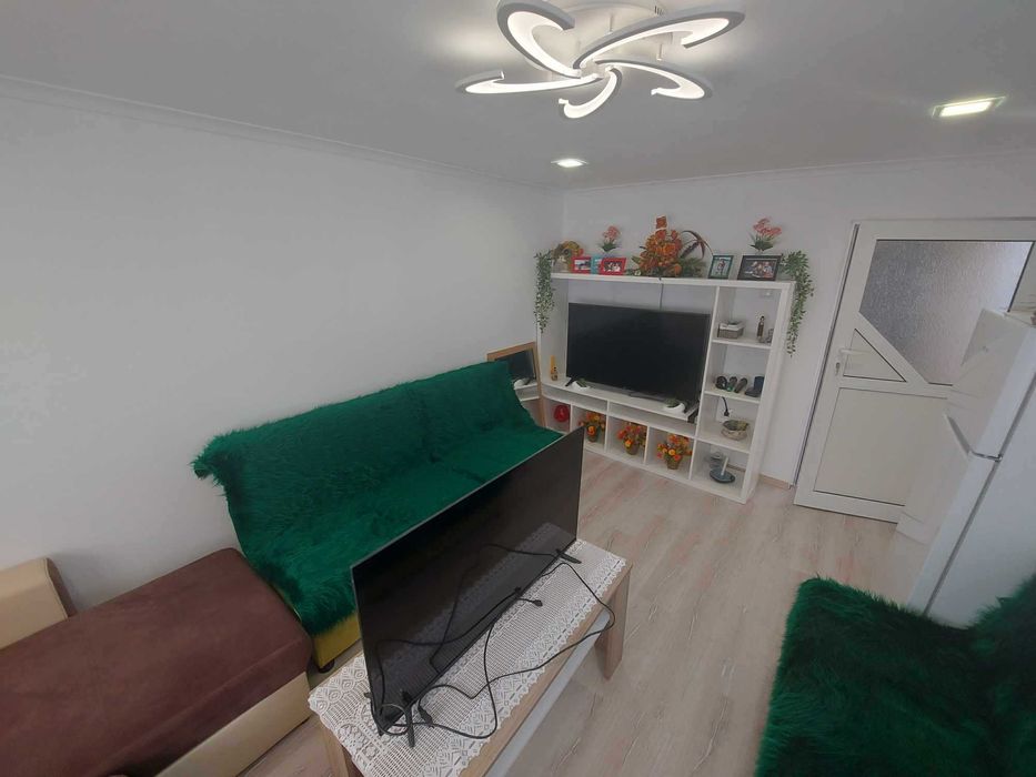 Продава се Къща в с. Пресиян, Област Търговище - 100 кв.м за 281 €/кв.м - Снимка #1