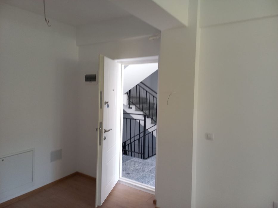 Apartament 1 camera de vanzare