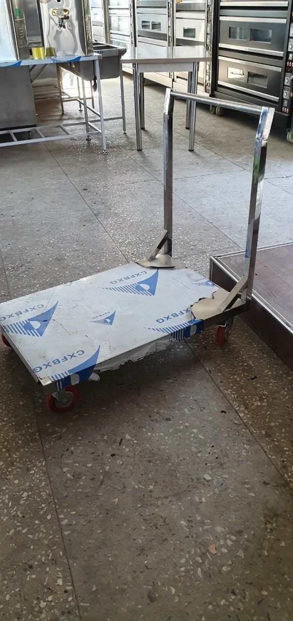 Прочная грузавая тележка
