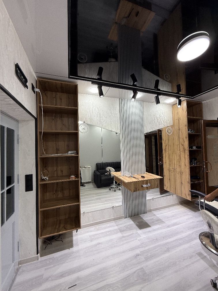Salon uchun garnitura yangi