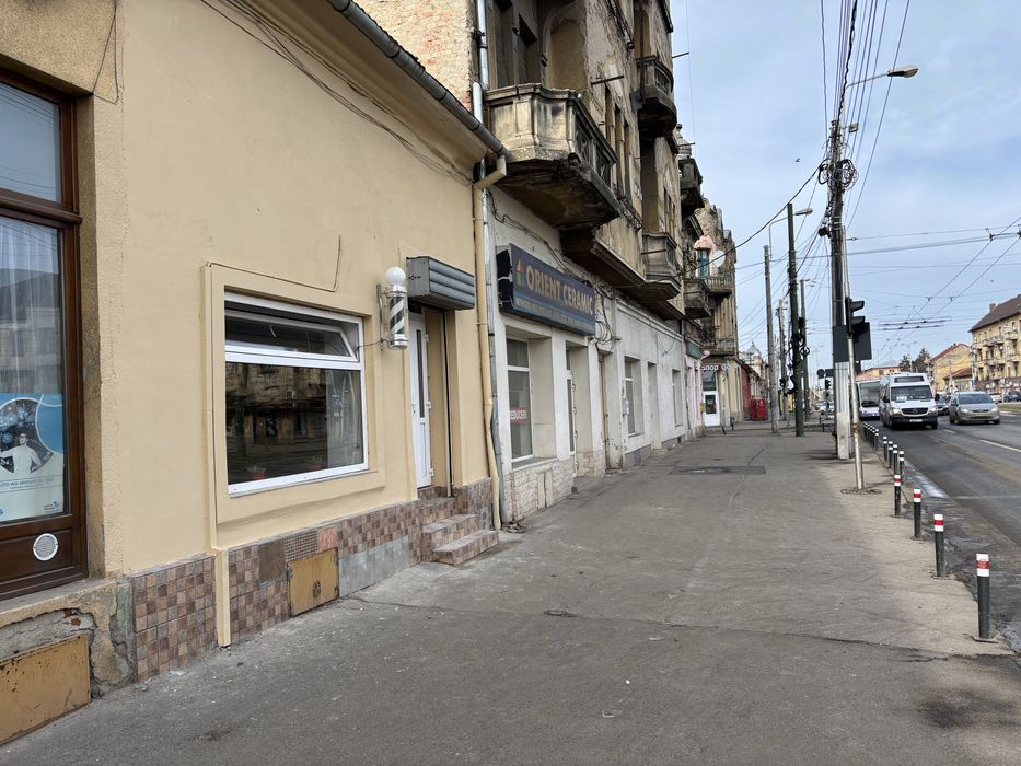 Pers. fizica inchiriez spatiu comercial - Bdul Iuliu Maniu 45