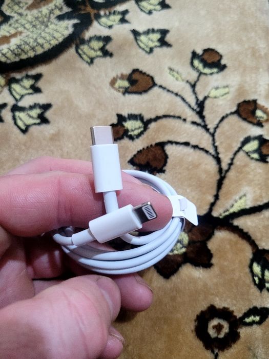 Провод на айфон продам