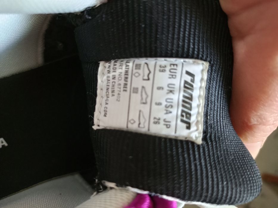 Кроссовки Balenciaga 39 р. Оригинал. Новые с биркой