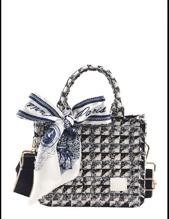 Дамска мини чанта в синьо