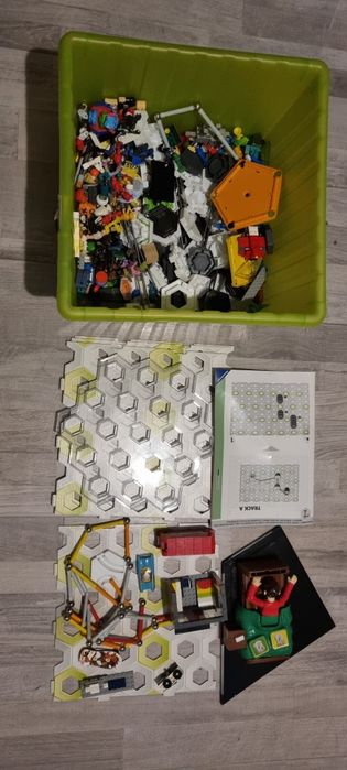 Vând piese lego 4 jocuri pentru copii