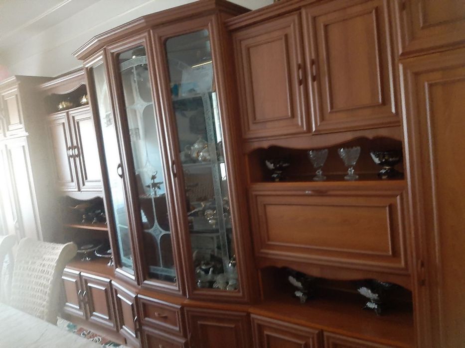 мебель для гостиной в хорошем состоянии