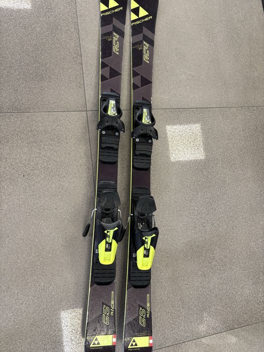 Ски детски с апарати