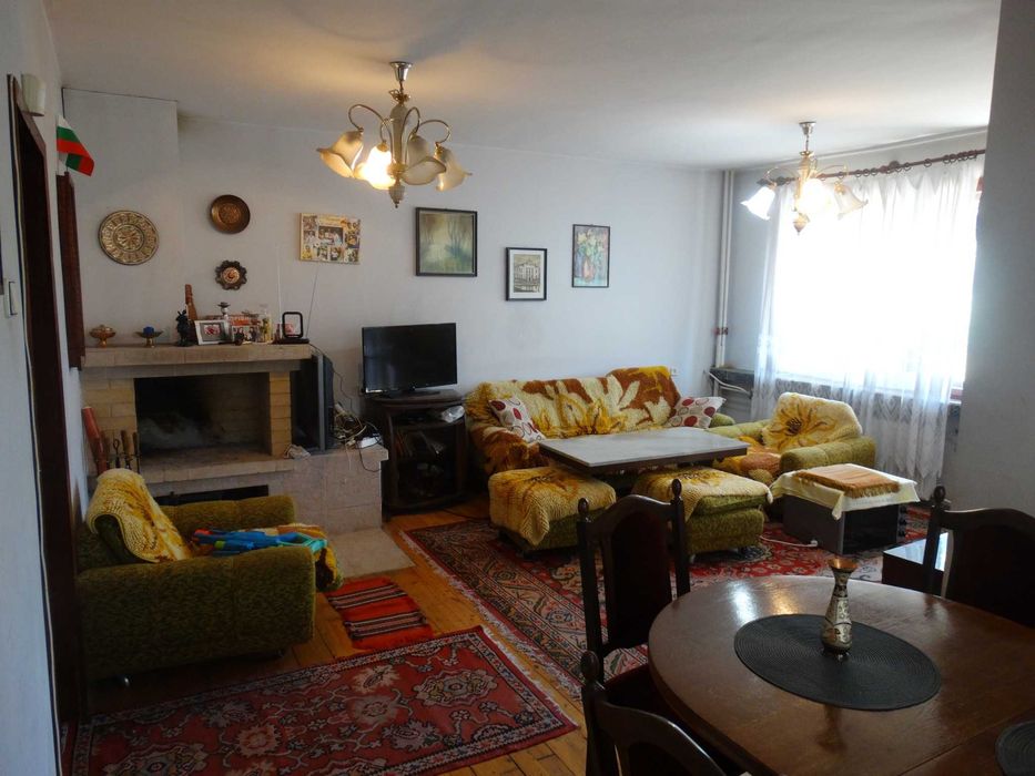 Продава се Къща в с. Разбойна, Област Търговище - 295 кв.м за 536 €/кв.м - Снимка #5