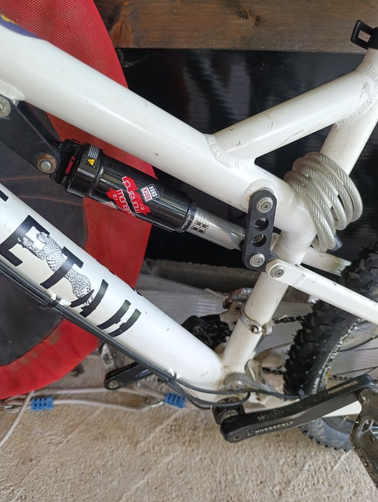 Mtb full suspension