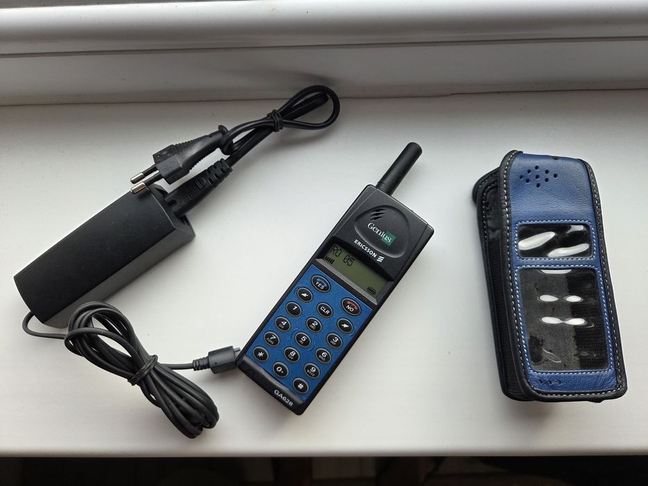 Ericsson GA628 - telefon de colectie