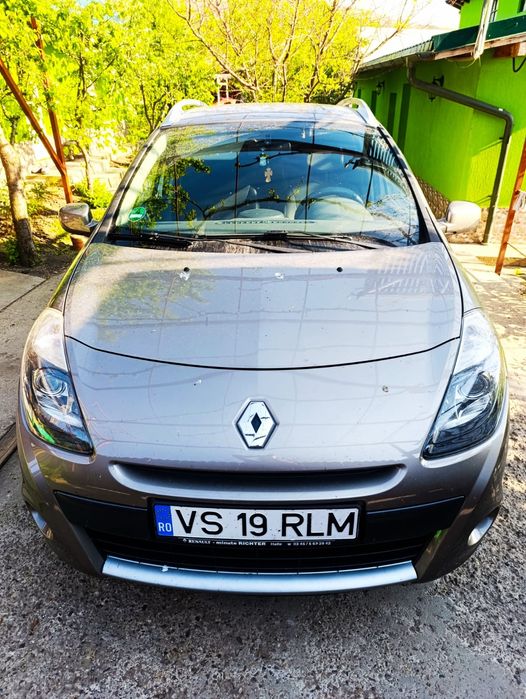 Vând Renault Clio 1.2 16v