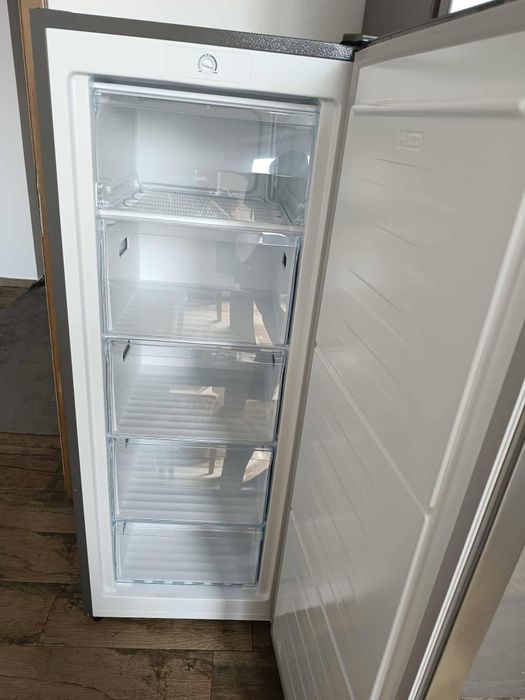 Congelator Heinner HFF-N165F+, 165l, 5 Sertare, Control mecanic, Term