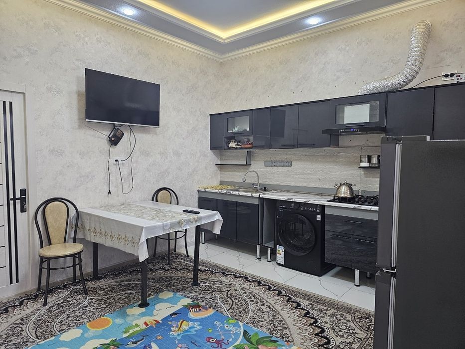 Новый дом с мебелью