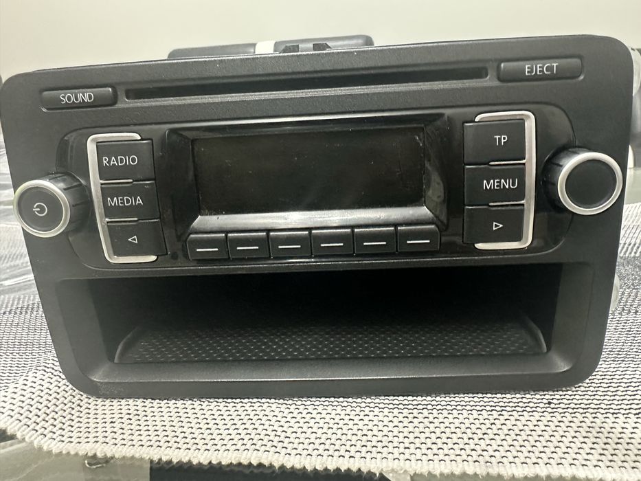 Оригиналнс медия за vw caddi