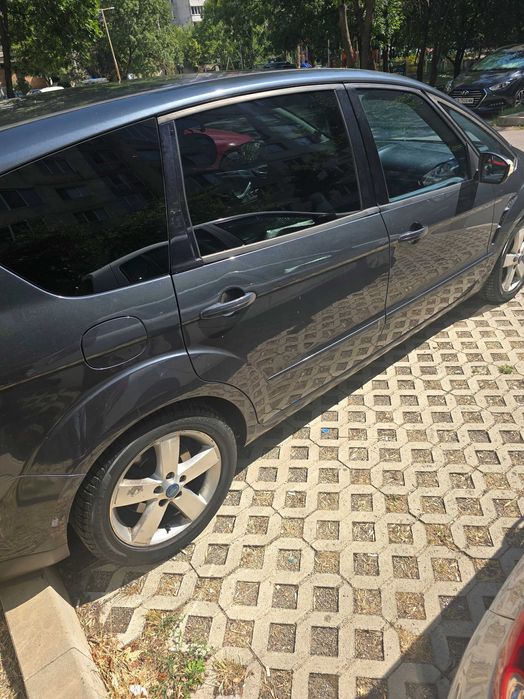 Продавам Ford S-max