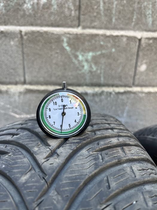 Зимни гуми 2бр. BFGoodrich 205/55/16 Цена за 2бр. - 30лв.