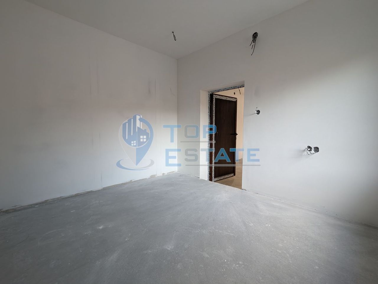 Продава се Къща в Горна Оряховица - 109 кв.м за 1413 €/кв.м - Снимка #8