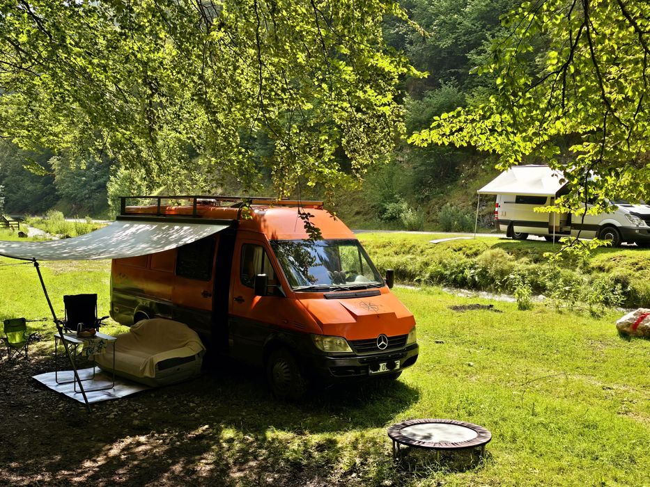 CamperVan omologat - off-grid full utilat! Casă de aventură pe roți!