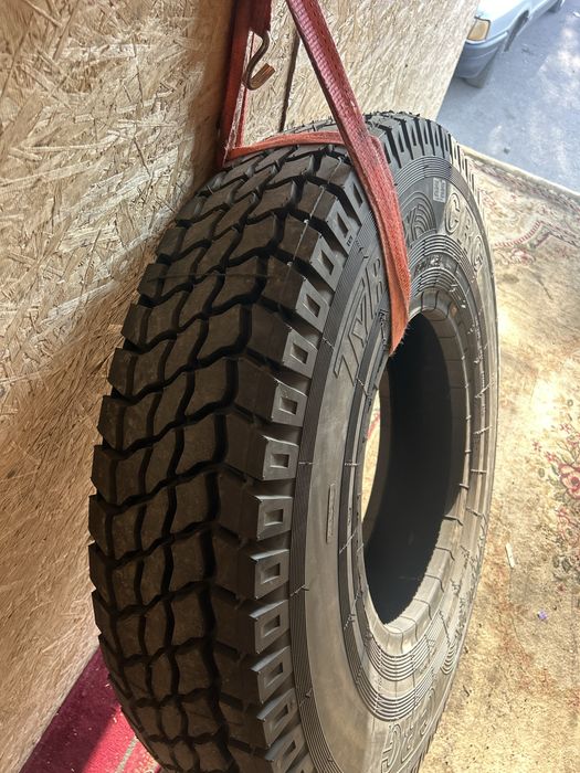 Шины на камаз или кран