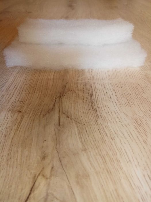 Vatelina 240gr/mp pentru captuseala textile, tapiterie, alte aplicatii