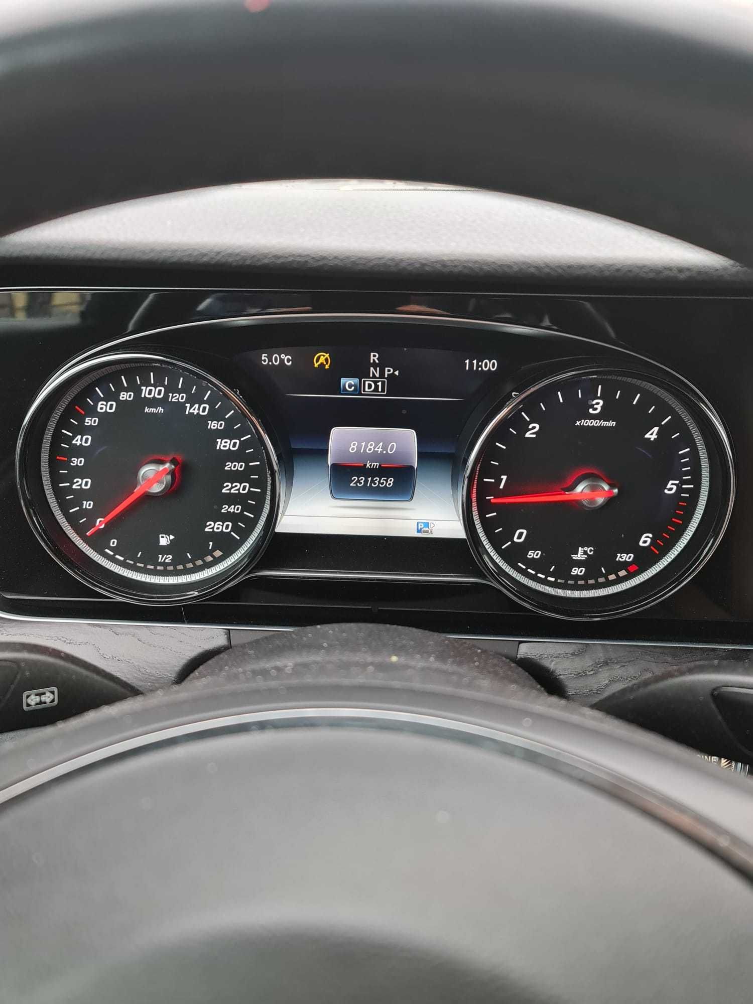 Mercedes Benz E Klasse 220 D Combi
