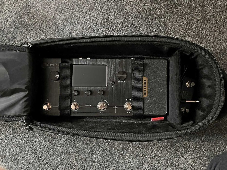 Hotone Ampero Мултиефект за китара с калъф и допълнителен футсуич