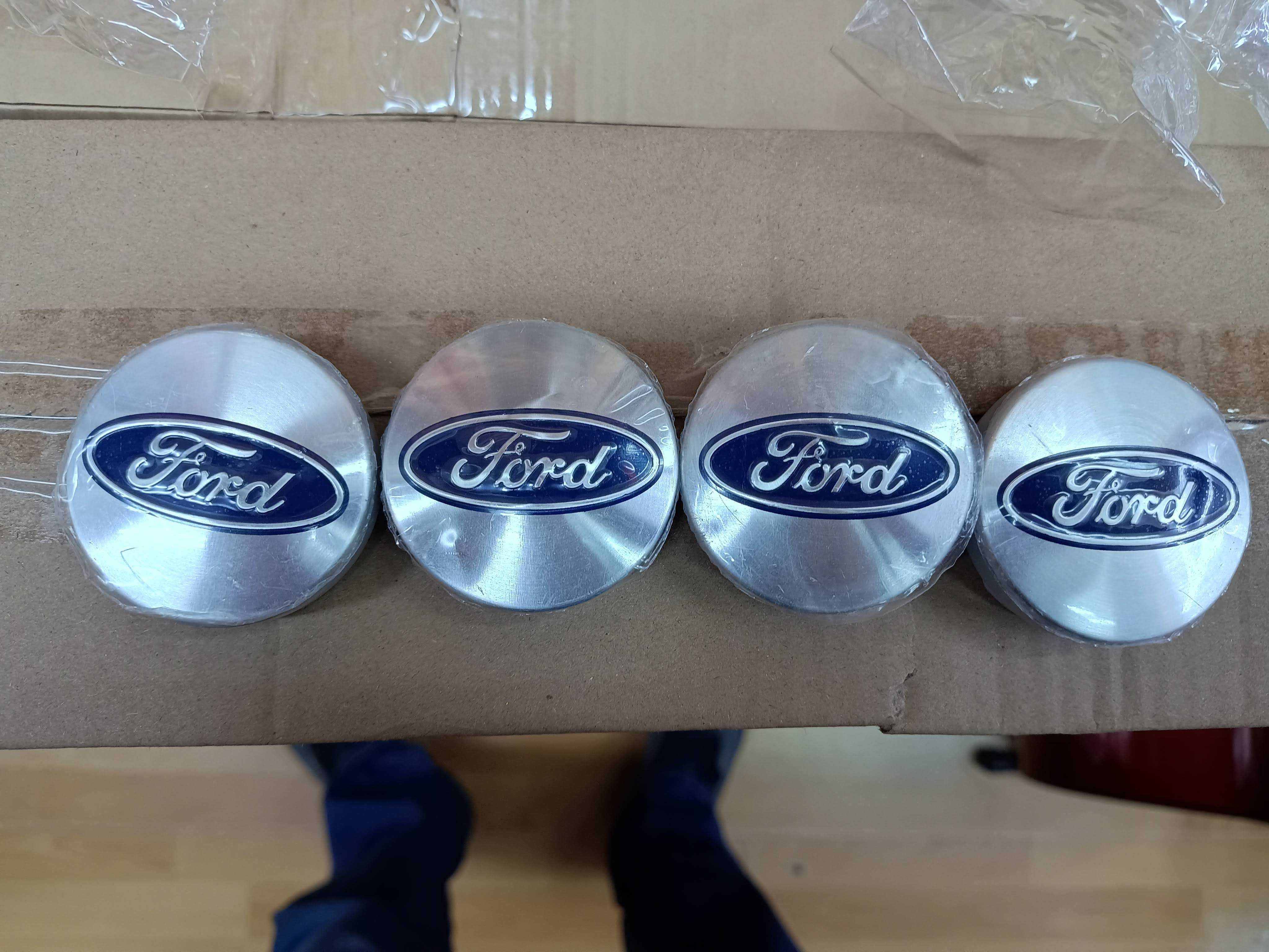 Set capace jenti aliaj Made in Germany 54mm Ford unul putin deformat