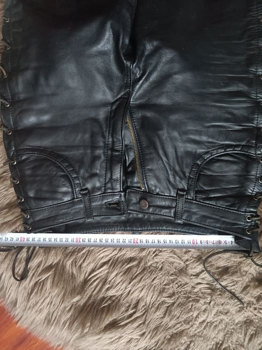 Pantaloni piele dama