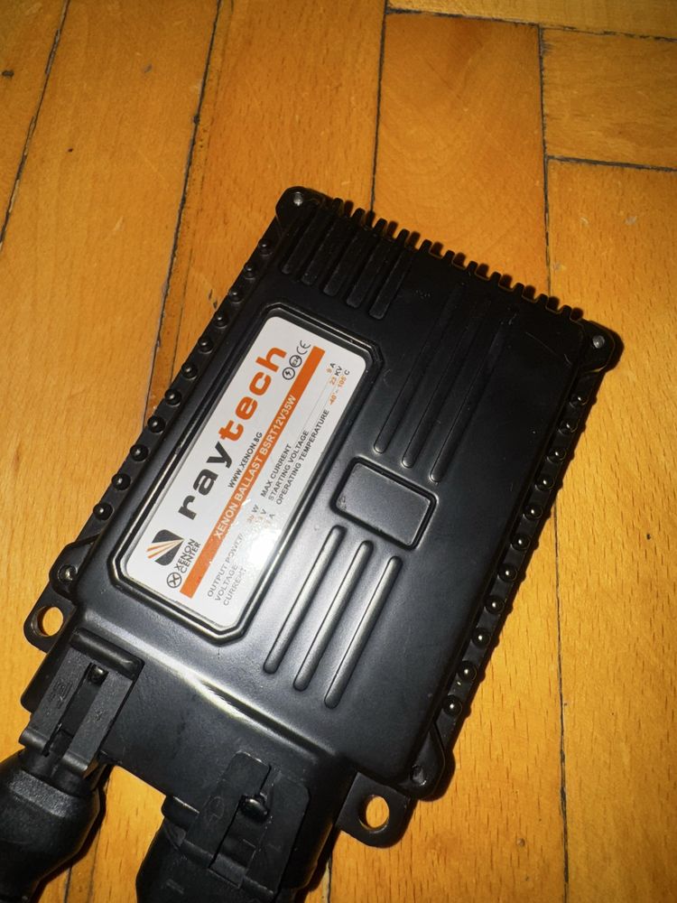 Ксенон система Raytech HB4/9006 за кола-35W - 300% светлина