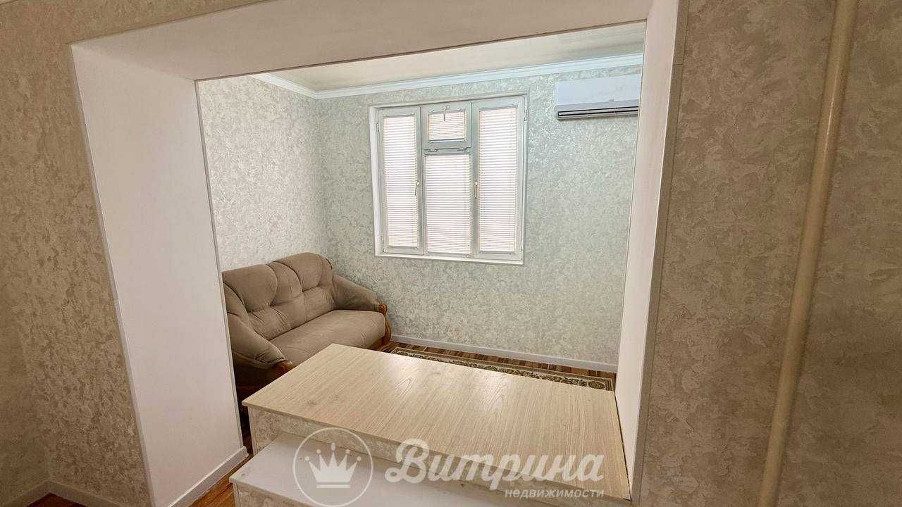 2- комнатная квартира на Шота Руставели