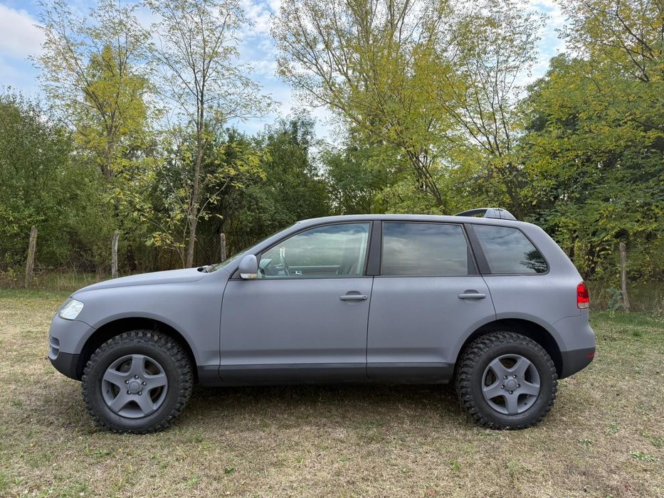 VW Touareg Autoutilitara N1 VR6 4x4 Raptor 

Preț 5500€ negociabil 

k