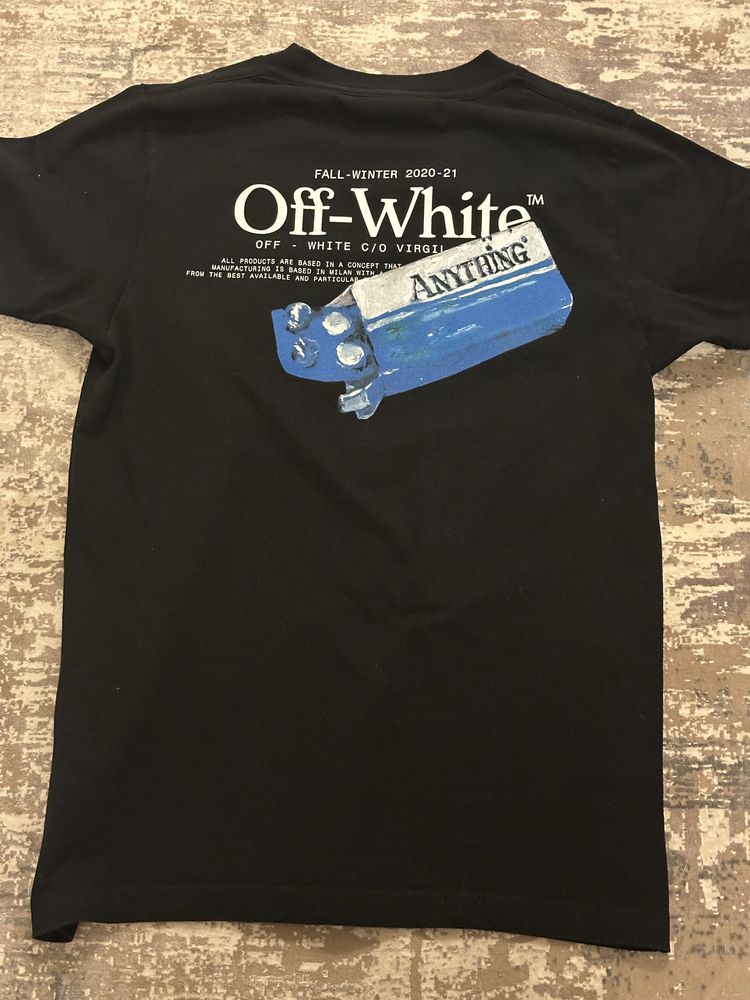 Оригинлана тениска off white