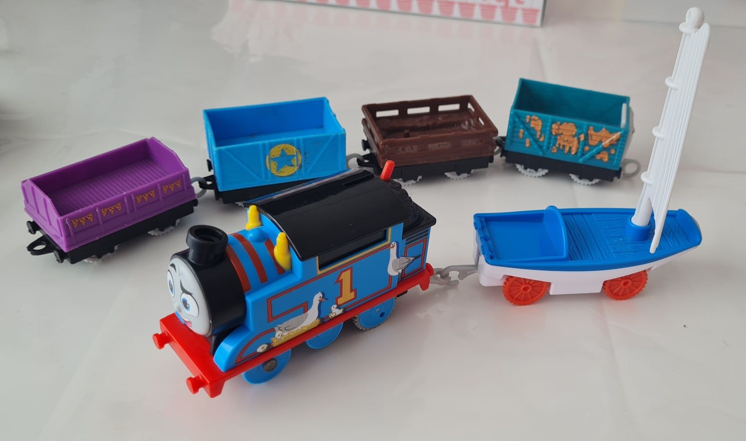 Thomas & friends locomotiva motorizata