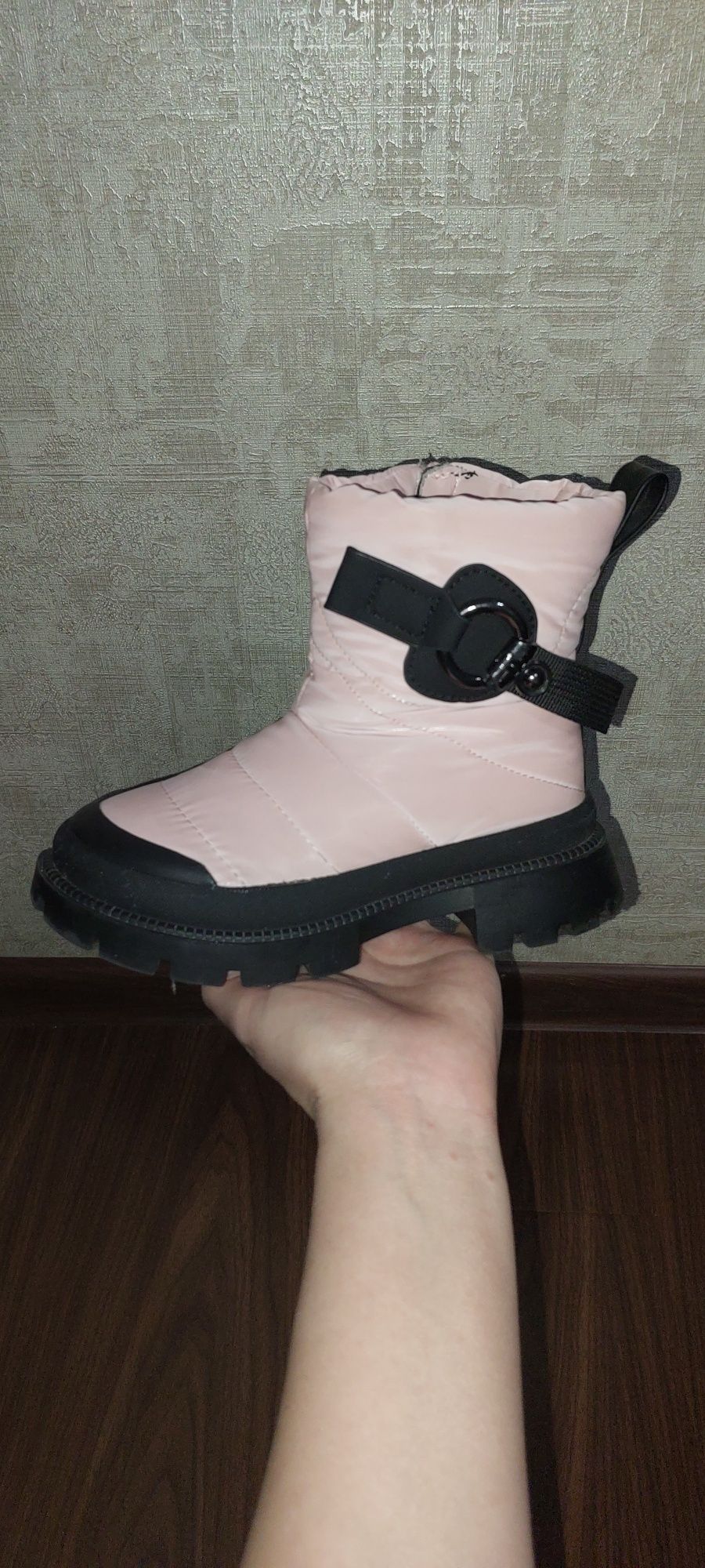 Сапожки для девочки
