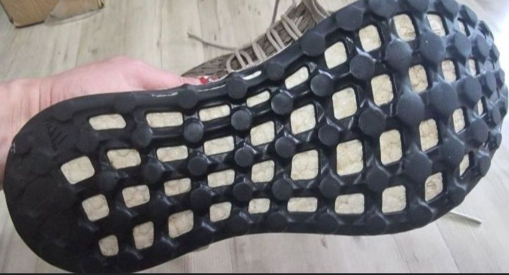 Adidas PureBoost мъжки маратонки номер 39