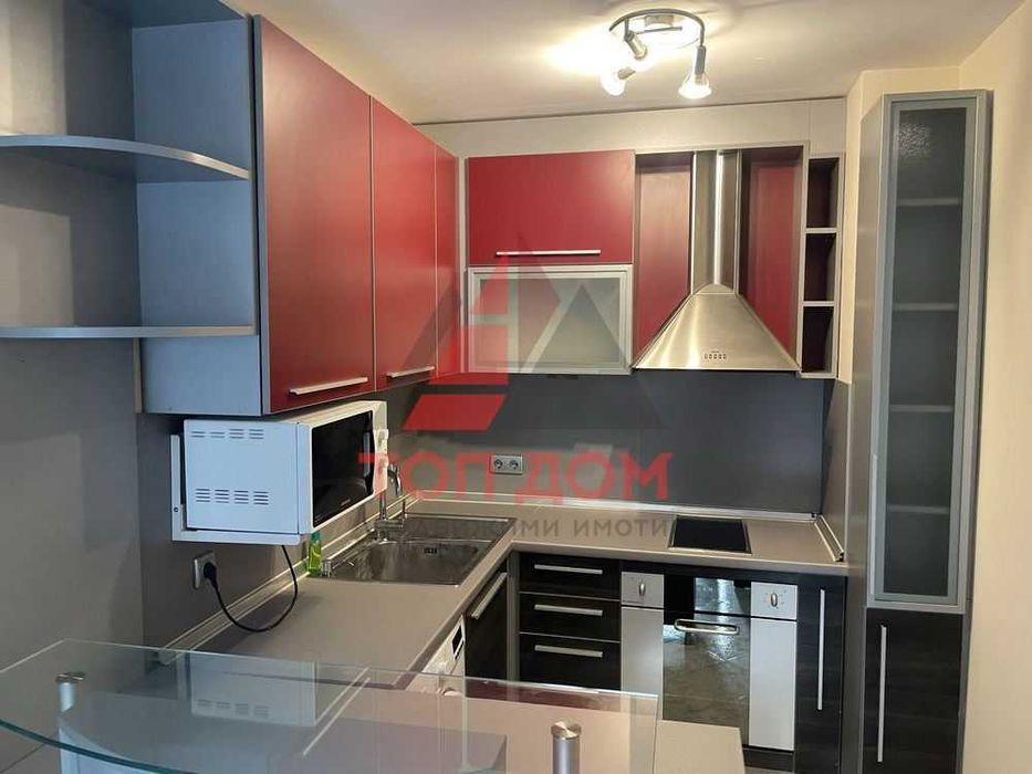 Дава се под наем Едностаен апартамент в Варна, Център - 46 кв.м за 408 € - Снимка #3