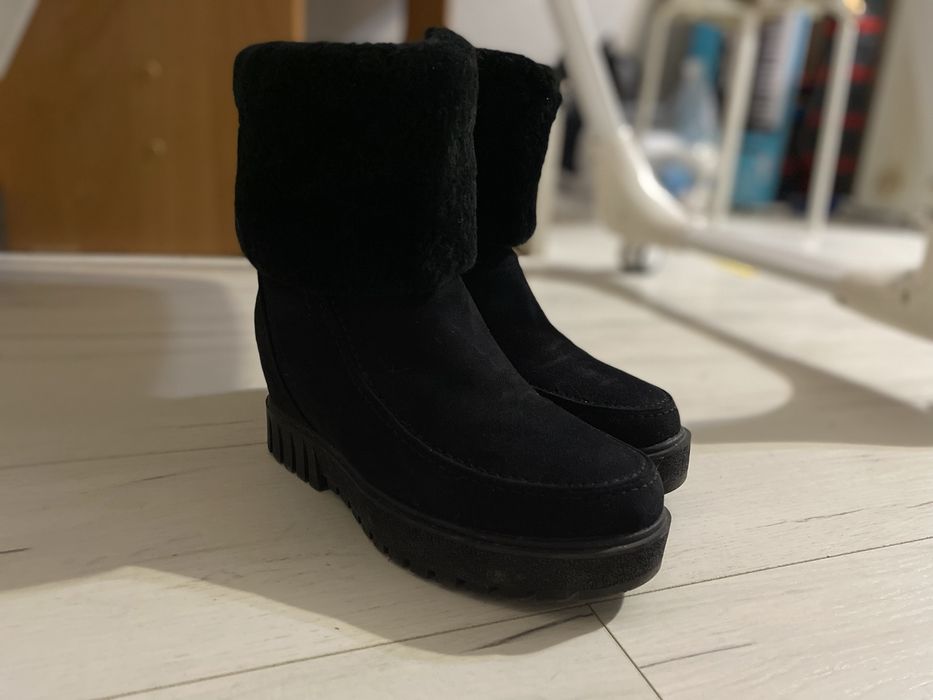 Продам зимние сапоги