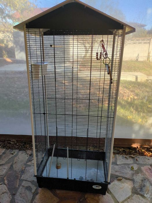 Голяма клетка, волиера, кафез за до 10 птици